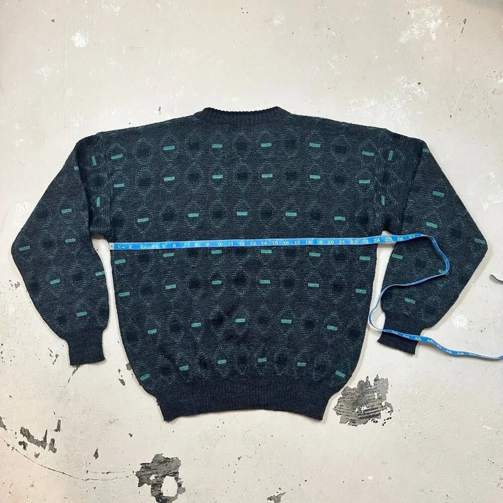 Source Unknown vintage blue